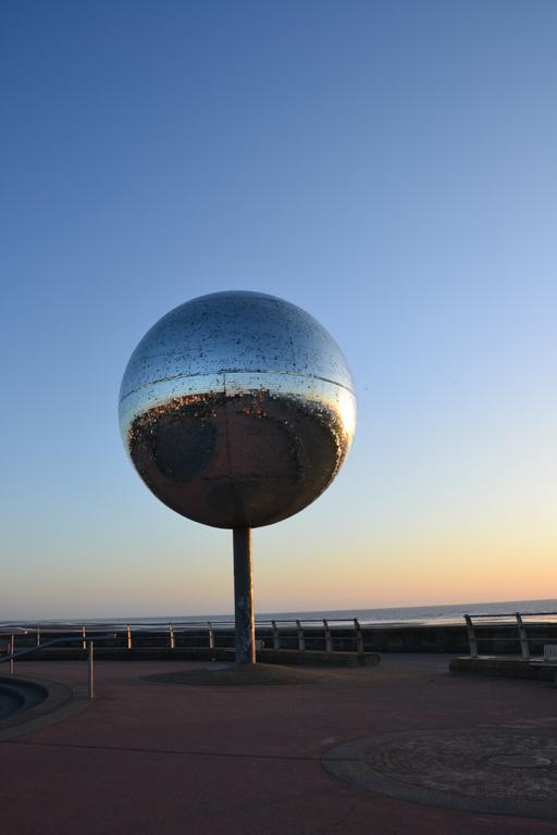 Camelot Seafront Hotel Blackpool Room photo